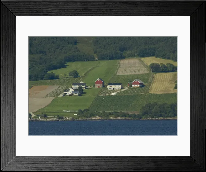 Framed Print : DDE-90033390 Framed Print : DDE-90033390