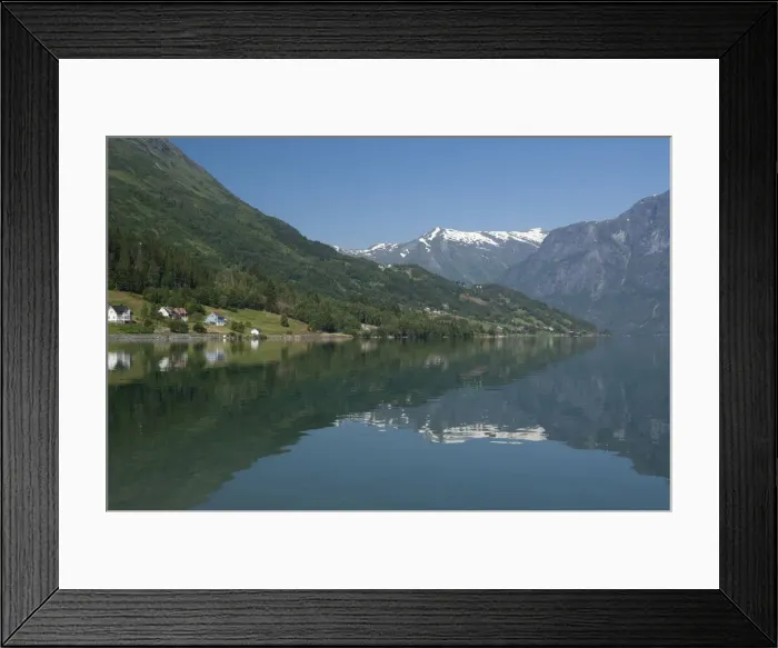 Framed Print : DDE-90033424 Framed Print : DDE-90033424