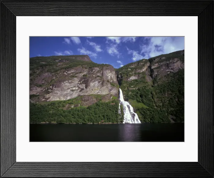 Framed Print : DDE-90033453 Framed Print : DDE-90033453