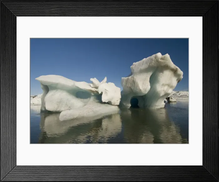 Framed Print : DDE-90033492 Framed Print : DDE-90033492