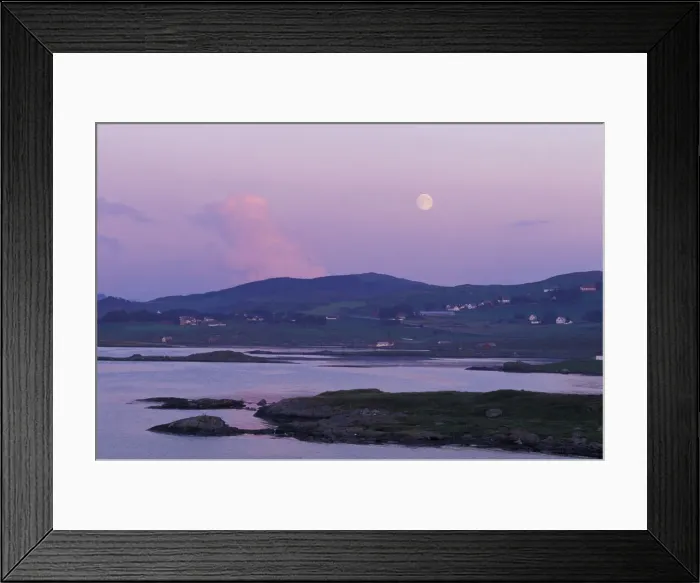 Framed Print : DDE-90033524 Framed Print : DDE-90033524