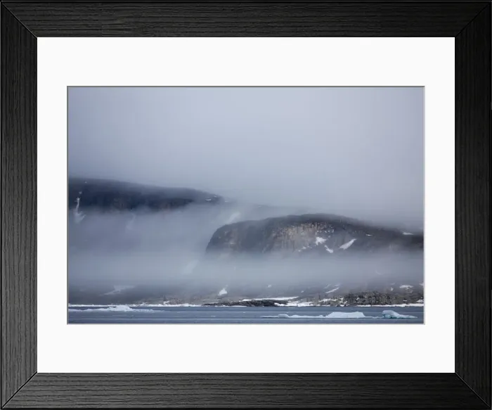 Framed Print : DDE-90033551 Framed Print : DDE-90033551