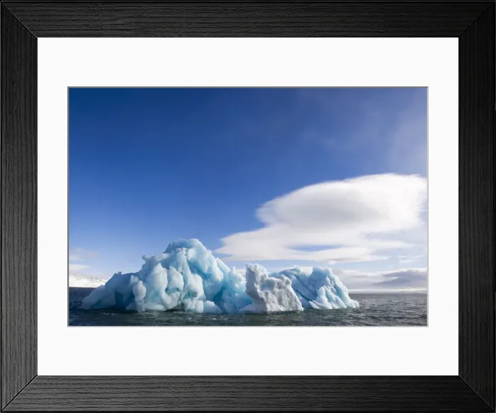 Framed Print : DDE-90033729 Framed Print : DDE-90033729