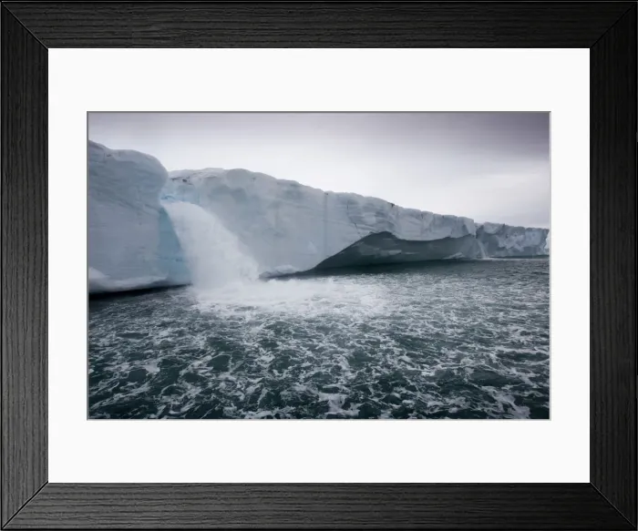 Framed Print : DDE-90033737 Framed Print : DDE-90033737
