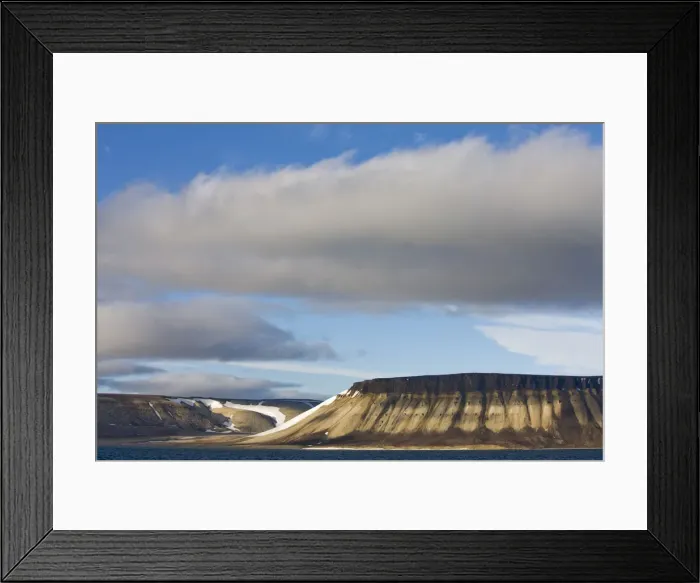 Framed Print : DDE-90033746 Framed Print : DDE-90033746