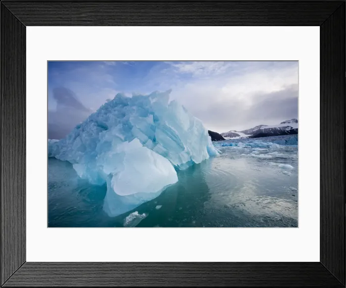 Framed Print : DDE-90033803 Framed Print : DDE-90033803