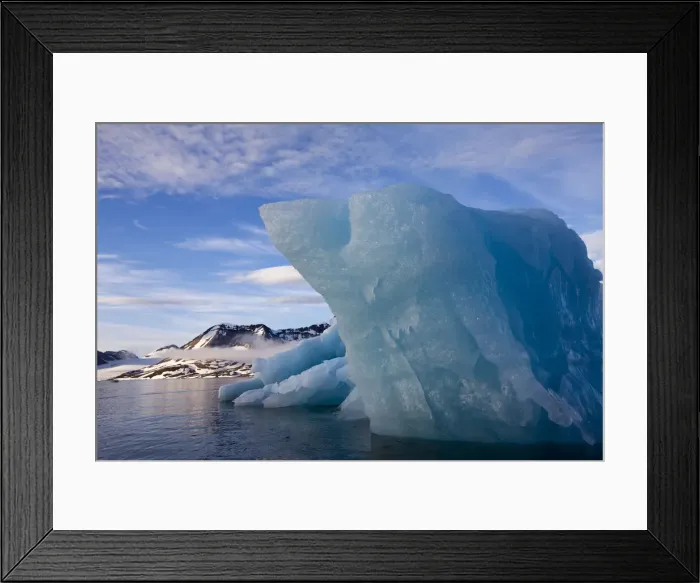 Framed Print : DDE-90033826 Framed Print : DDE-90033826