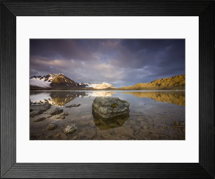 Framed Print : DDE-90033891 Framed Print : DDE-90033891