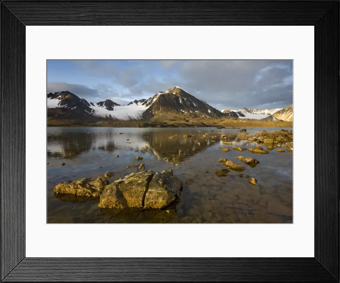 Framed Print : DDE-90033892 Framed Print : DDE-90033892