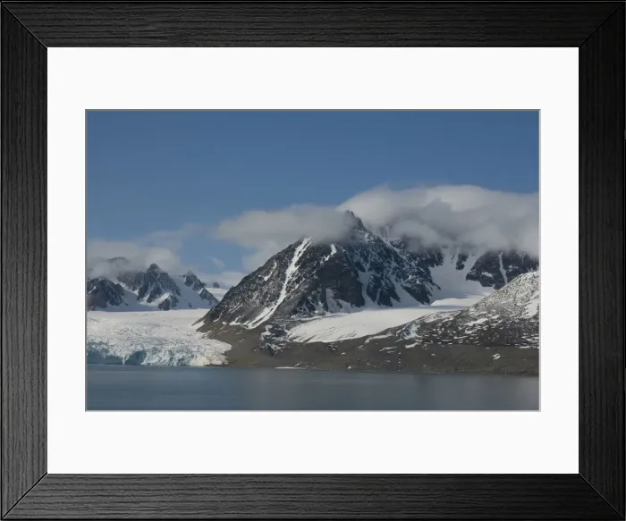 Framed Print : DDE-90034047 Framed Print : DDE-90034047