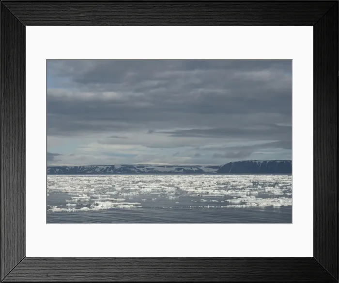 Framed Print : DDE-90034062 Framed Print : DDE-90034062