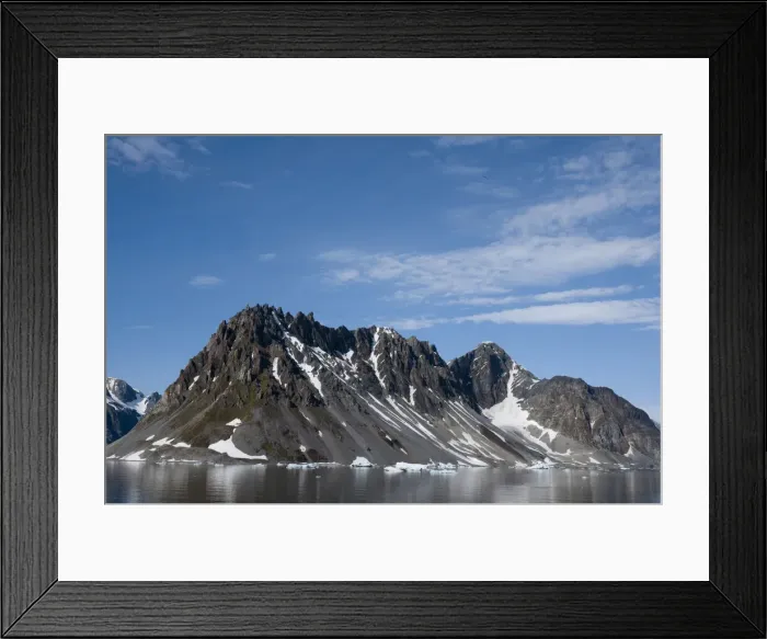 Framed Print : DDE-90034066 Framed Print : DDE-90034066