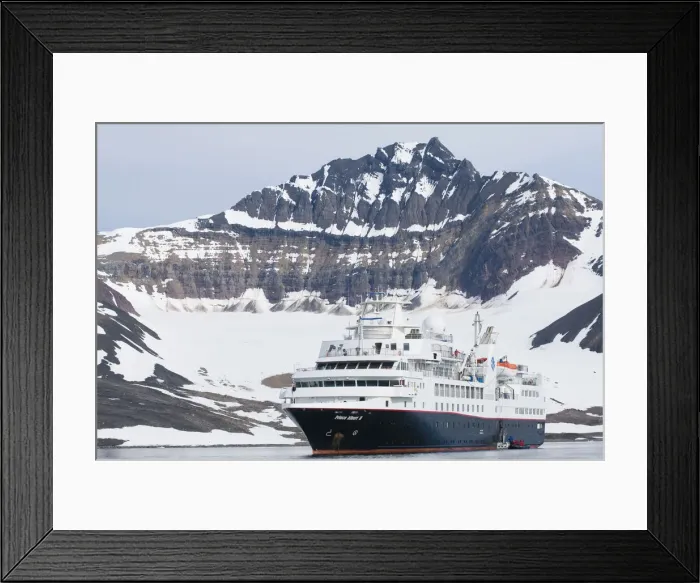 Framed Print : DDE-90034067