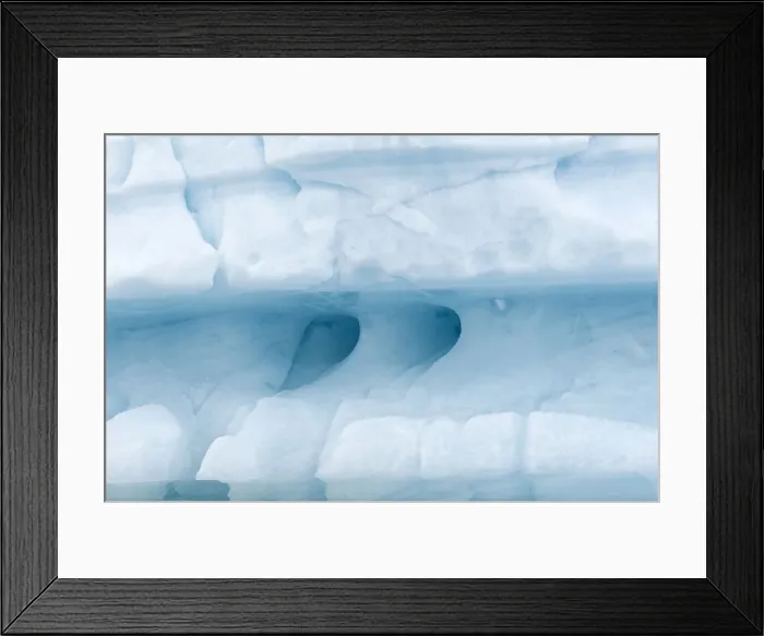 Framed Print : DDE-90034072
