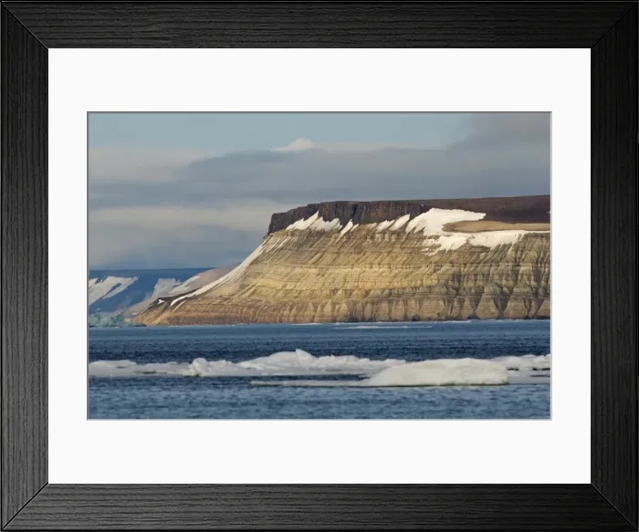 Framed Print : DDE-90034156 Framed Print : DDE-90034156