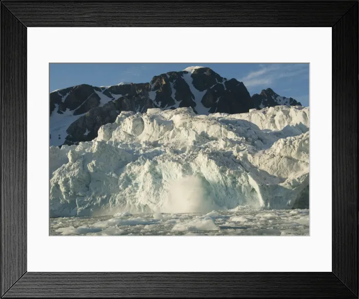 Framed Print : DDE-90034290 Framed Print : DDE-90034290