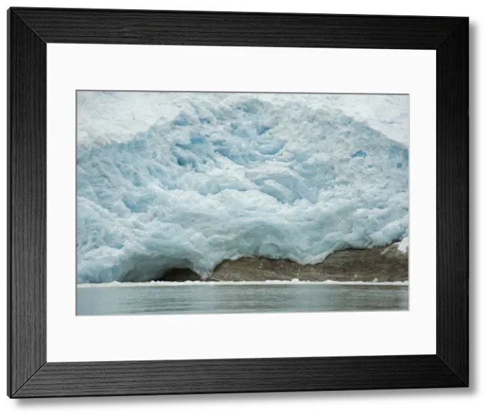 Framed Print : DDE-90034405
