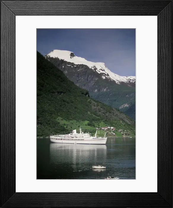 Framed Print : DDE-90034444 Framed Print : DDE-90034444