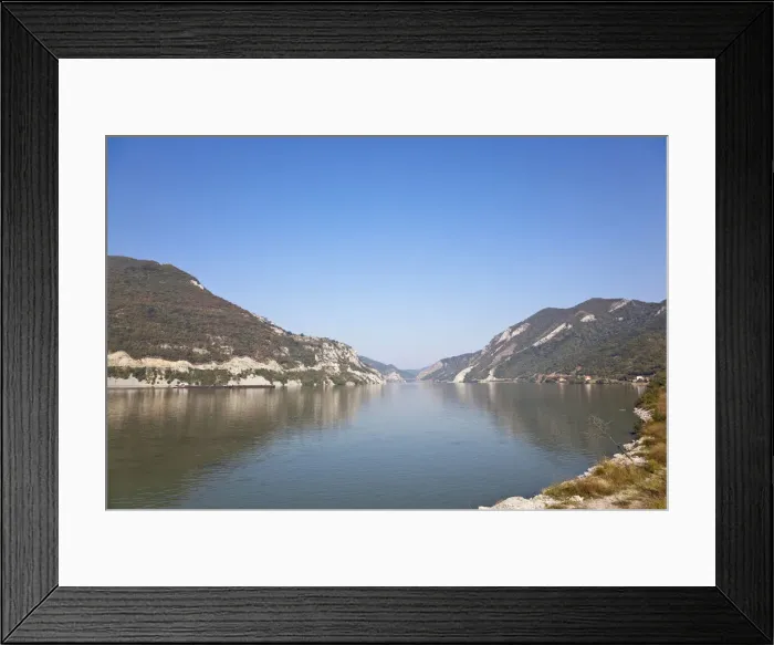 Framed Print : DDE-90034904 Framed Print : DDE-90034904