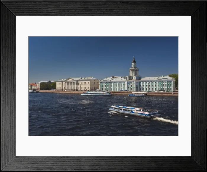 Framed Print : DDE-90035081 Framed Print : DDE-90035081