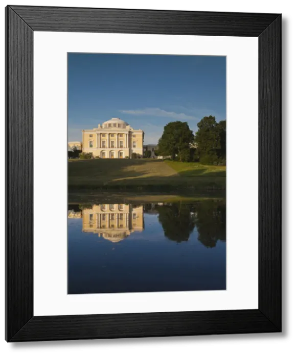 Framed Print : DDE-90035088 Framed Print : DDE-90035088
