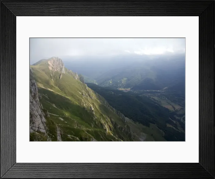 Framed Print : DDE-90035156 Framed Print : DDE-90035156