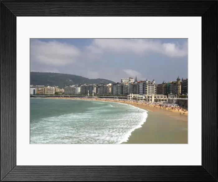 Framed Print : DDE-90035175 Framed Print : DDE-90035175