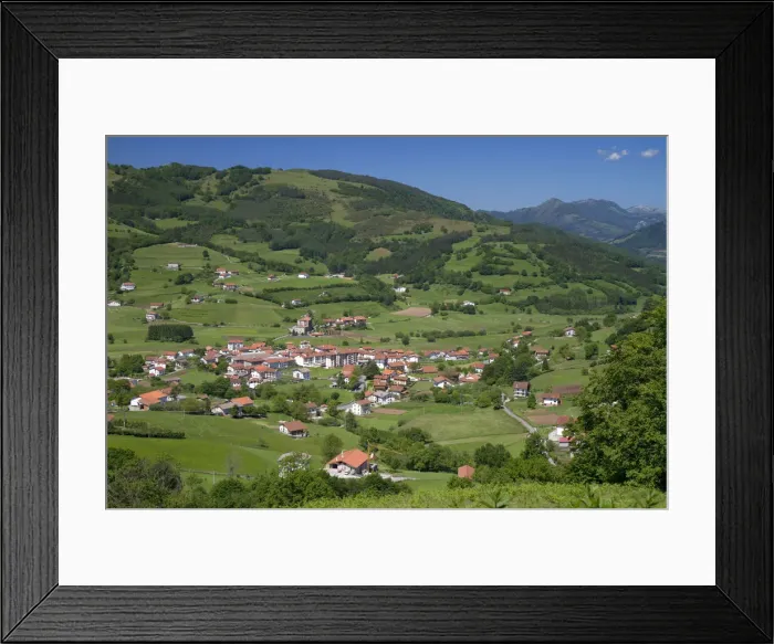 Framed Print : DDE-90035182 Framed Print : DDE-90035182