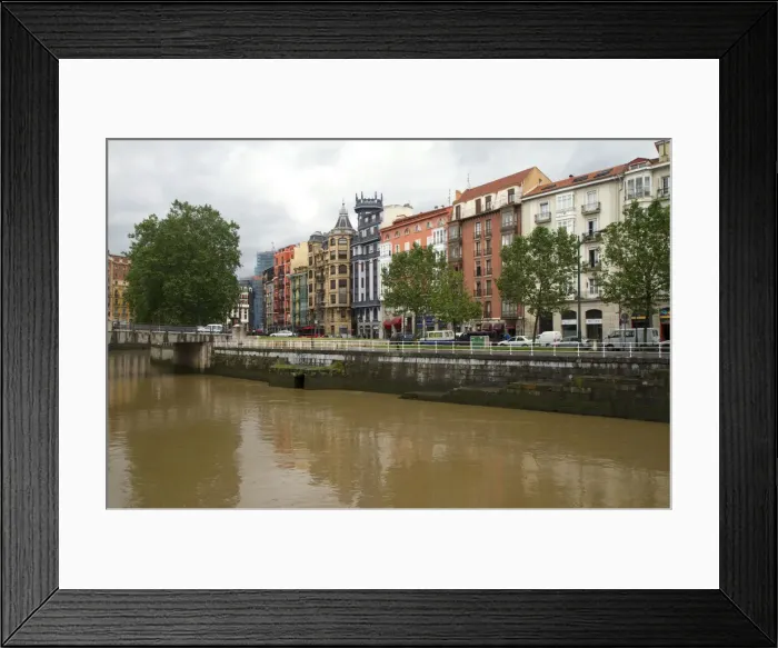 Framed Print : DDE-90035189