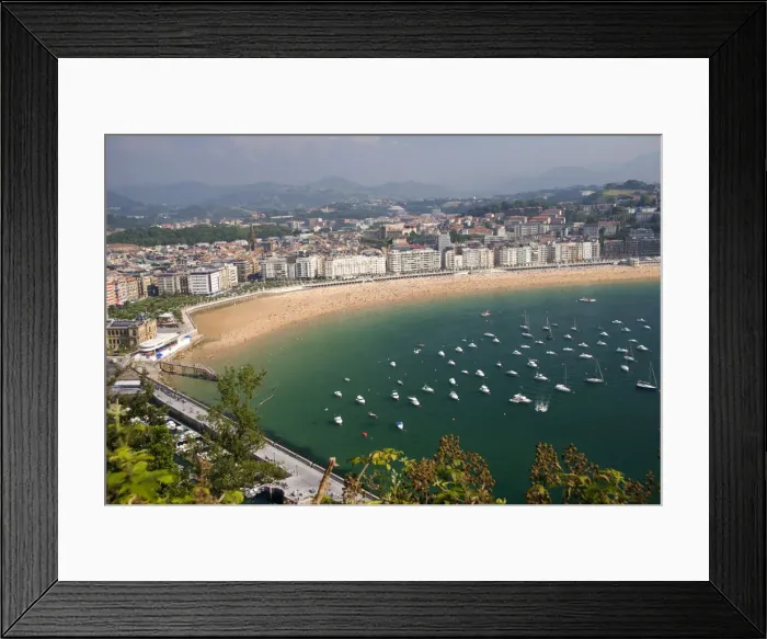 Framed Print : DDE-90035245 Framed Print : DDE-90035245