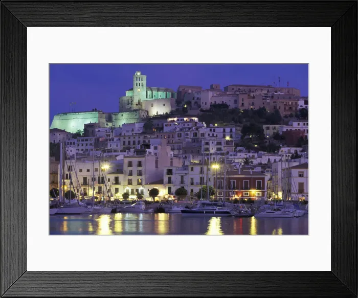 Framed Print : DDE-90035320 Framed Print : DDE-90035320