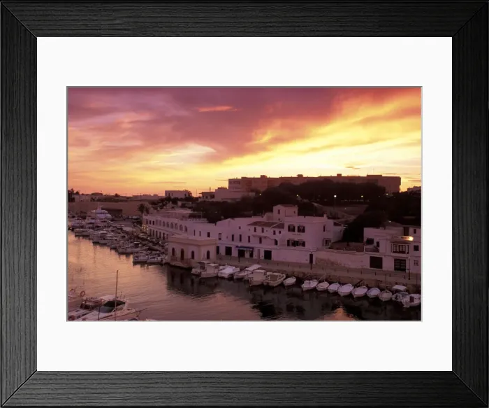 Framed Print : DDE-90035326 Framed Print : DDE-90035326