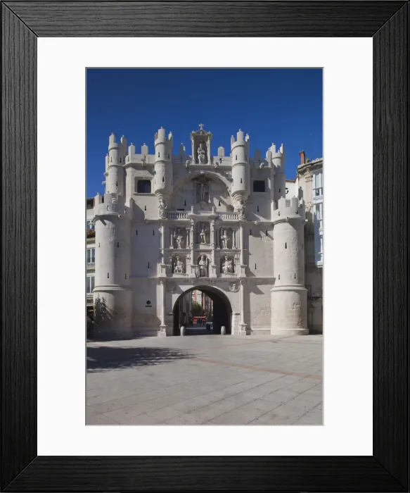 Framed Print : DDE-90035364 Framed Print : DDE-90035364