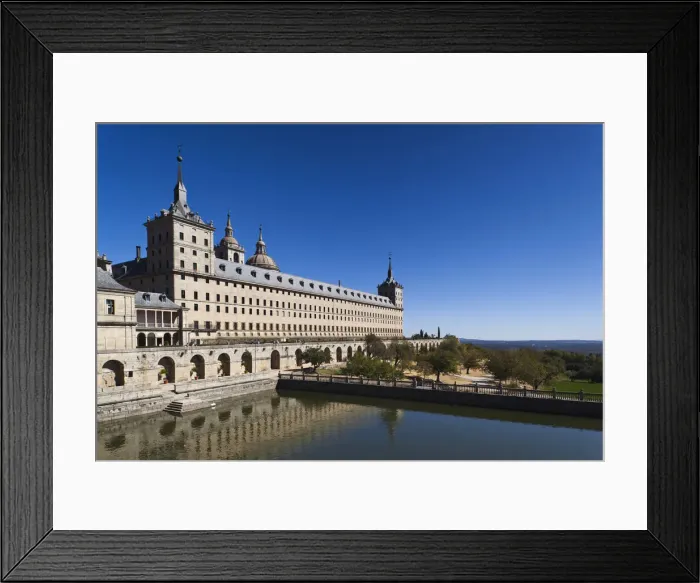 Framed Print : DDE-90035377 Framed Print : DDE-90035377