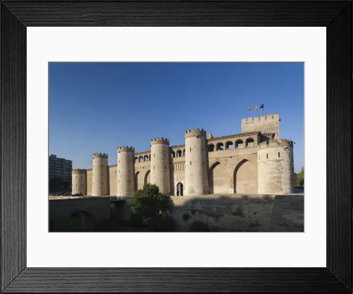 Framed Print : DDE-90035387 Framed Print : DDE-90035387