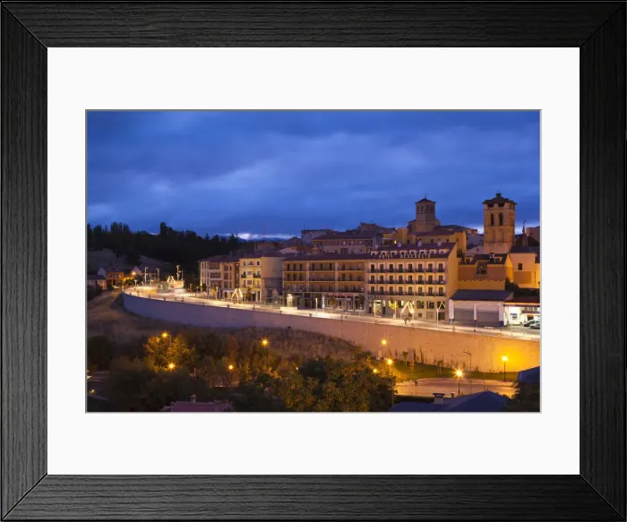 Framed Print : DDE-90035395 Framed Print : DDE-90035395