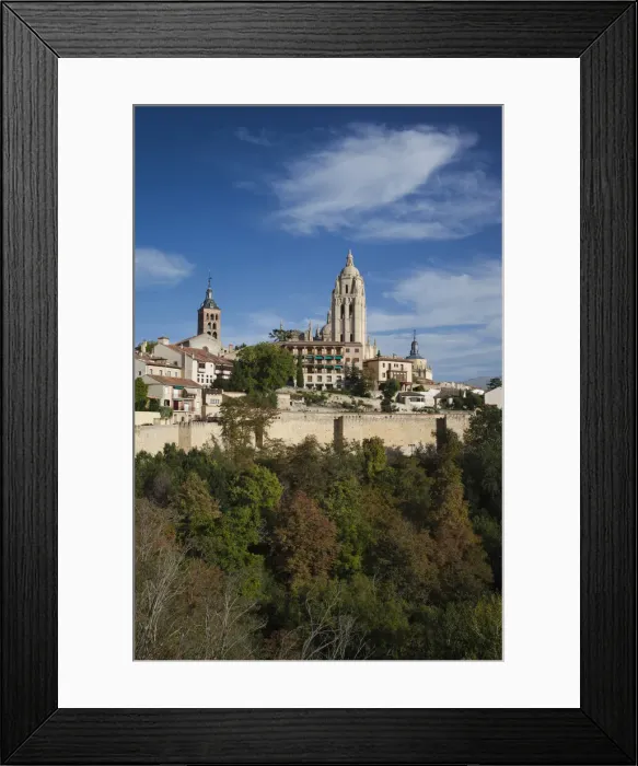 Framed Print : DDE-90035415