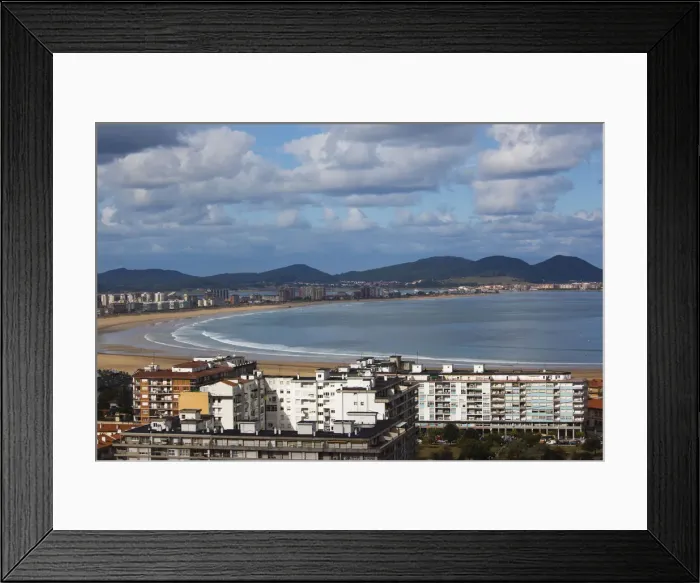 Framed Print : DDE-90035458 Framed Print : DDE-90035458