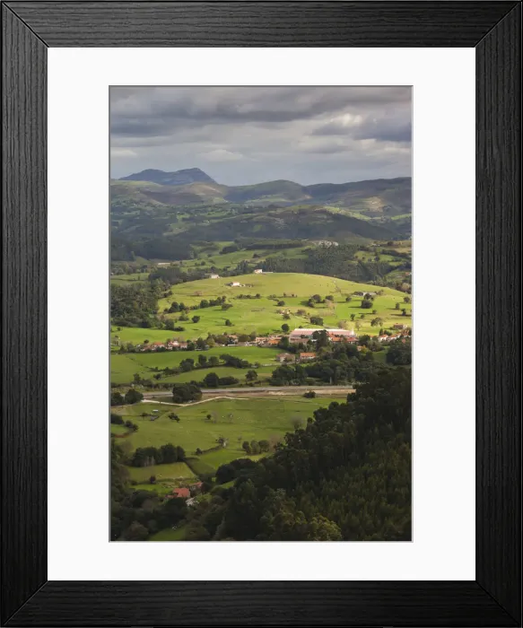 Framed Print : DDE-90035492 Framed Print : DDE-90035492