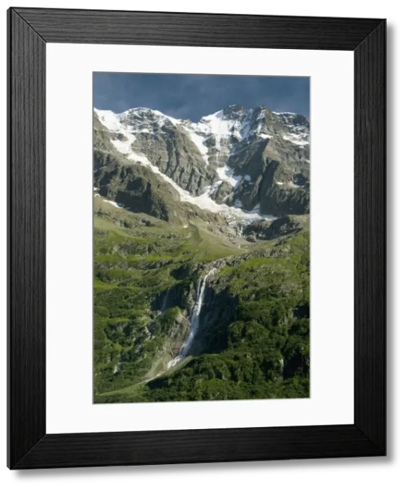 Framed Print : DDE-90035593 Framed Print : DDE-90035593