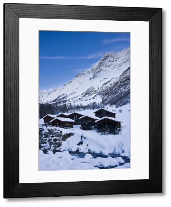 Framed Print : DDE-90035669 Framed Print : DDE-90035669