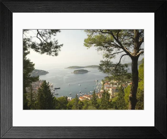 Framed Print : DDE-90035717 Framed Print : DDE-90035717