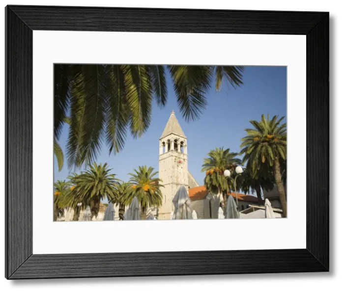 Framed Print : DDE-90035727 Framed Print : DDE-90035727