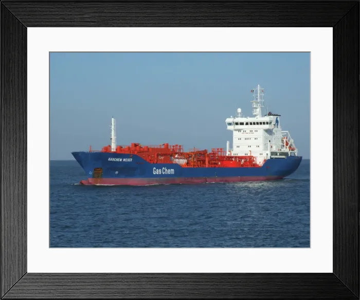 Framed Print : DDE-90035776 Framed Print : DDE-90035776