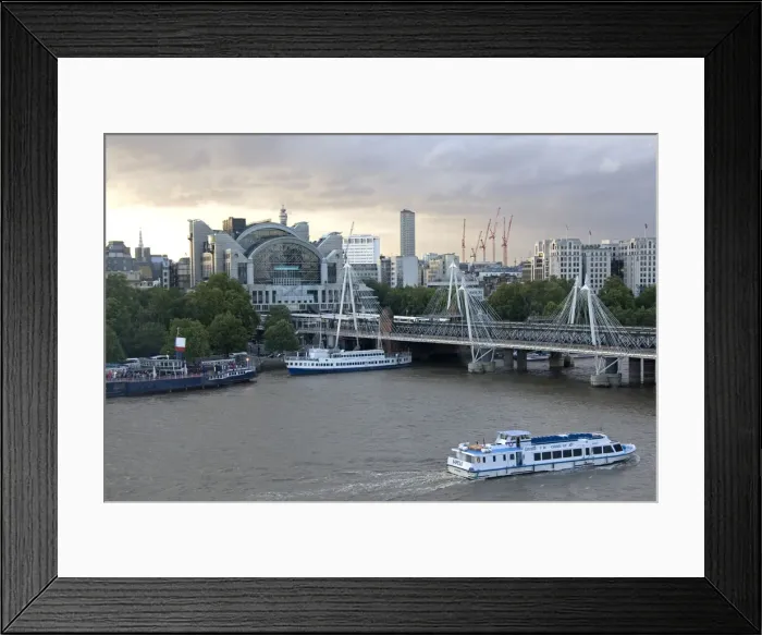 Framed Print : DDE-90035808 Framed Print : DDE-90035808