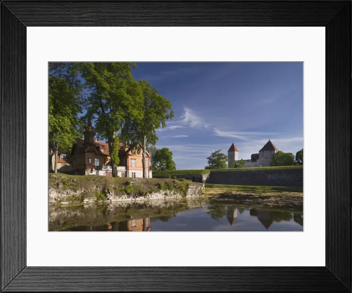 Framed Print : DDE-90035884 Framed Print : DDE-90035884