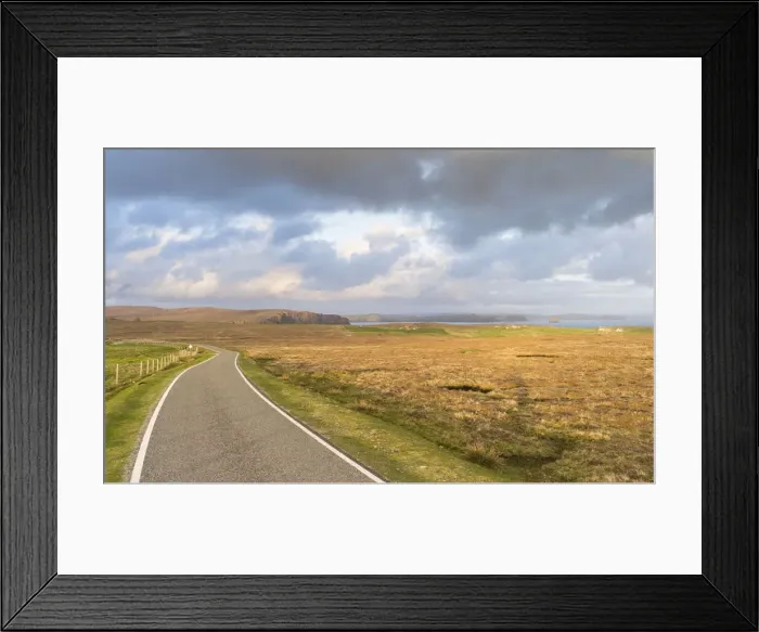 Framed Print : DDE-90036037 Framed Print : DDE-90036037