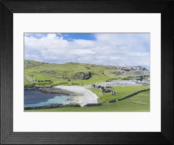 Framed Print : DDE-90036043 Framed Print : DDE-90036043