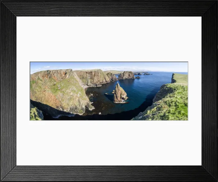 Framed Print : DDE-90036255 Framed Print : DDE-90036255