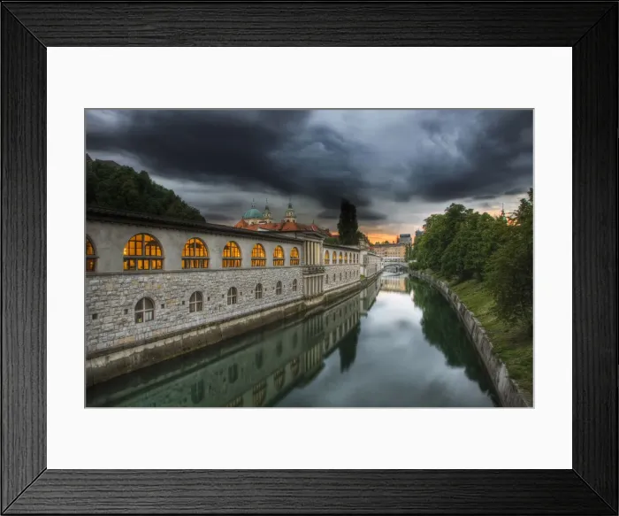 Framed Print : DDE-90036322
